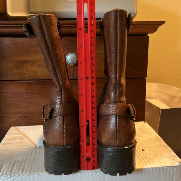 Santana of Canada weatherproof boots. - Picture 4 of 7